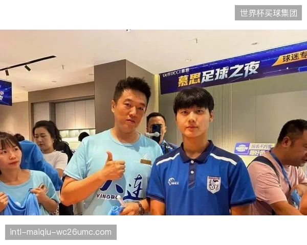 21岁的毛伟杰被改造为左后卫后数据井喷，以场均超高的防守数据成为大连英博后防新核。